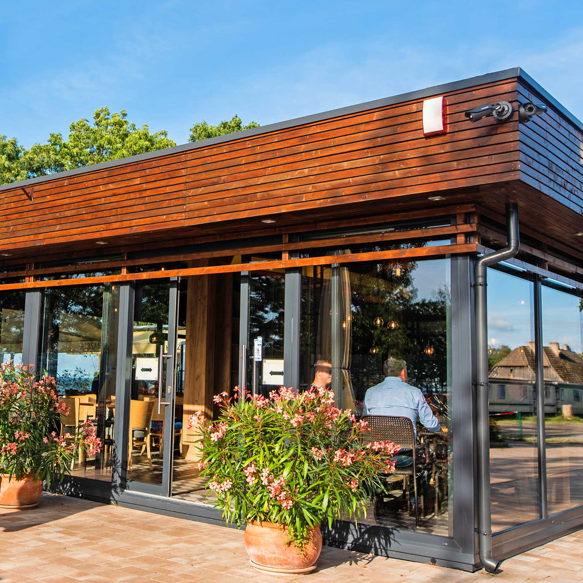 Restaurangpaviljong, container, Wilk Morski 180m2