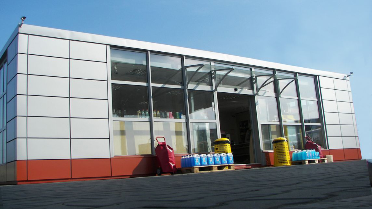 Handelspaviljong Grupa Pegaz märkesbutik 72 m² - vy 4