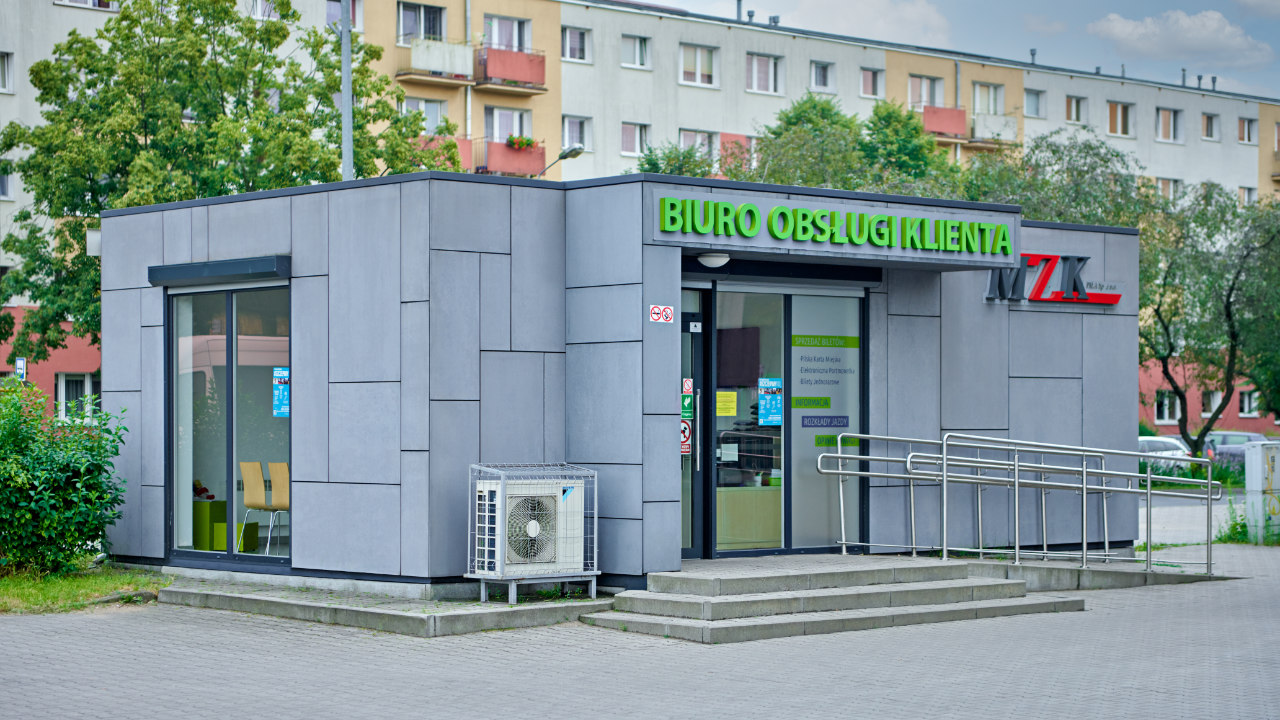 Servicepaviljong, informationspunkt MZK Piła 45 m² - vy 6
