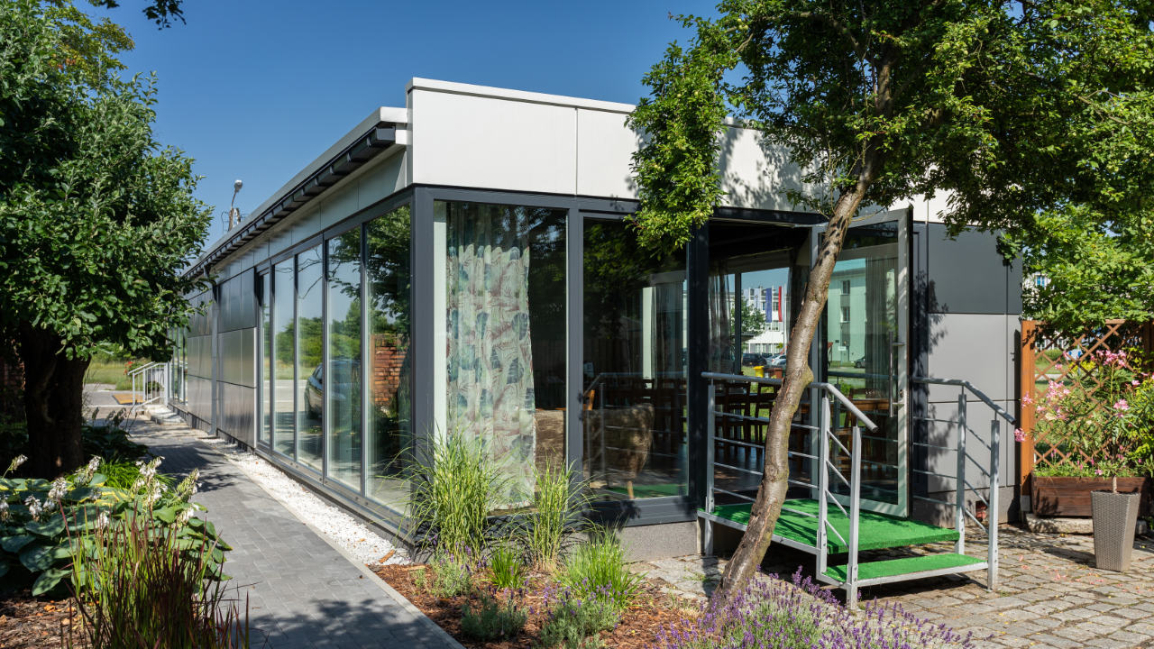 Modulrestaurang, utbyggnad av restaurang CN CROP 93 m² - vy 1