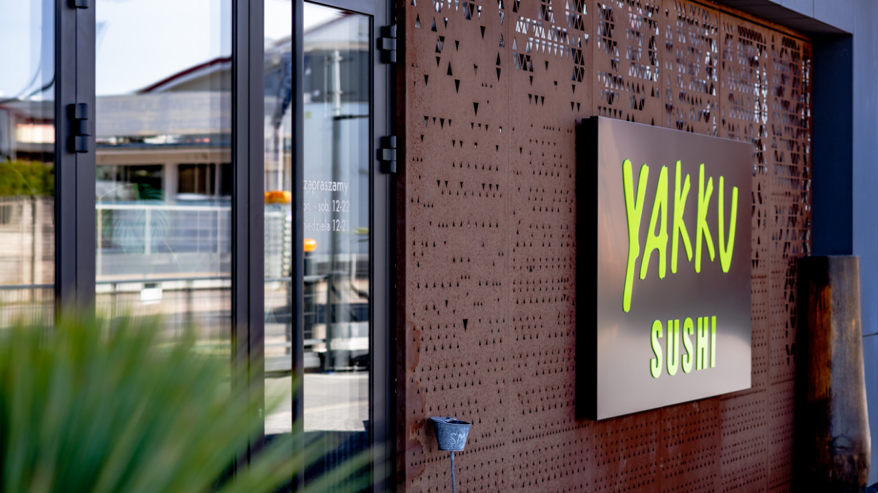 Sushi Yakku Mierzyn 200m2, 1