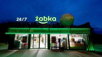 Żabka 9000, rastplats motorväg A2, 144 m2, 006