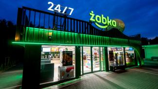 Żabka 9000, rastplats motorväg A2, 144 m2, 014